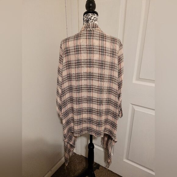 Dreamers Pink plaid open front cardigan with tab sleeves - Picture 3 of 7